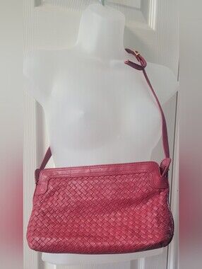 GANSON Woven Leather Crossbody Bag in Red